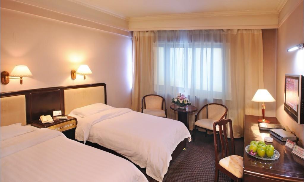 Urumqi Jingu Hotel Kültér fotó