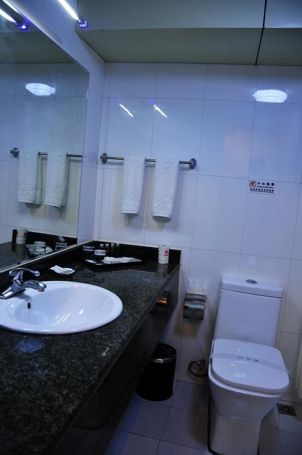 Urumqi Jingu Hotel Kültér fotó